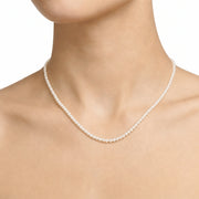 Woman B-Classic Gold Pearls 18K Necklace