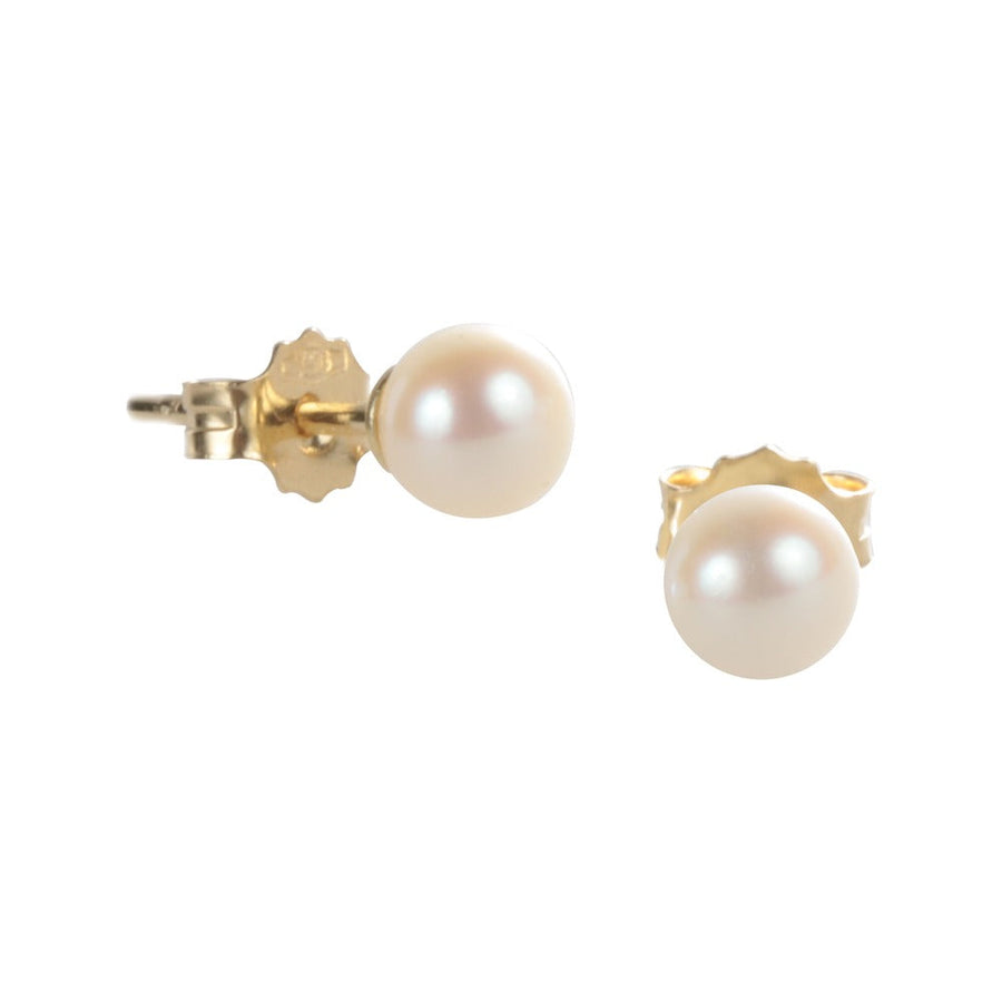 Woman B-Classic Gold Pearls 18K Earrings