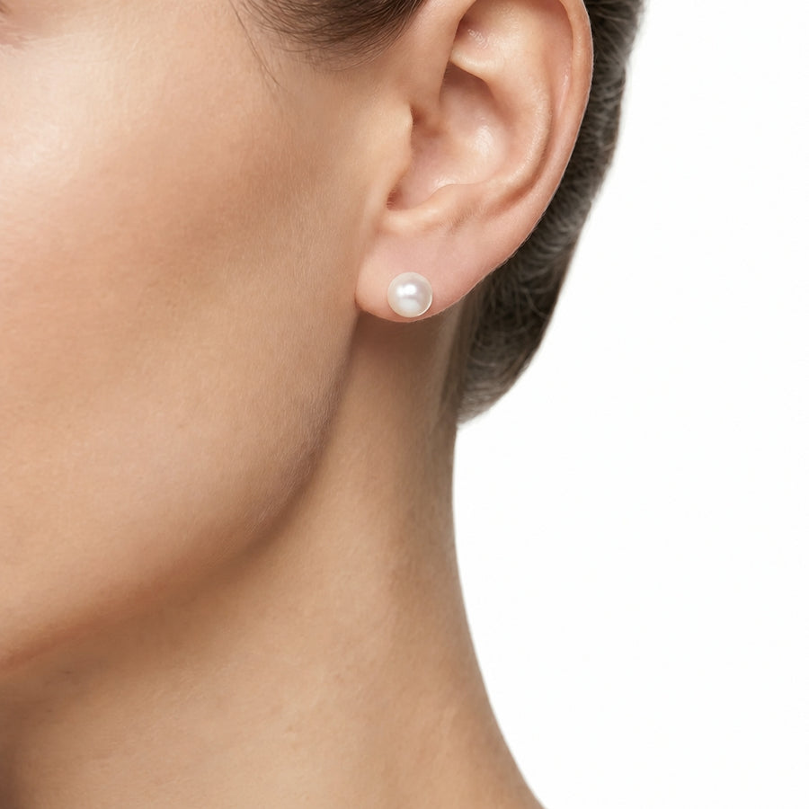 Woman B-Classic Gold Pearls 18K Earrings