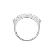 Woman D-Special Diamonds 18K Ring