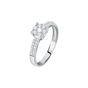 Woman Promessa Damore Diamonds 18K Ring