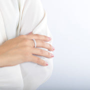 Woman B-Classic Engagement 18K Ring