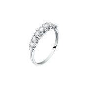 Woman B-Classic Engagement 18K Ring