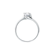 Woman Promessa Damore Diamonds 18K Ring
