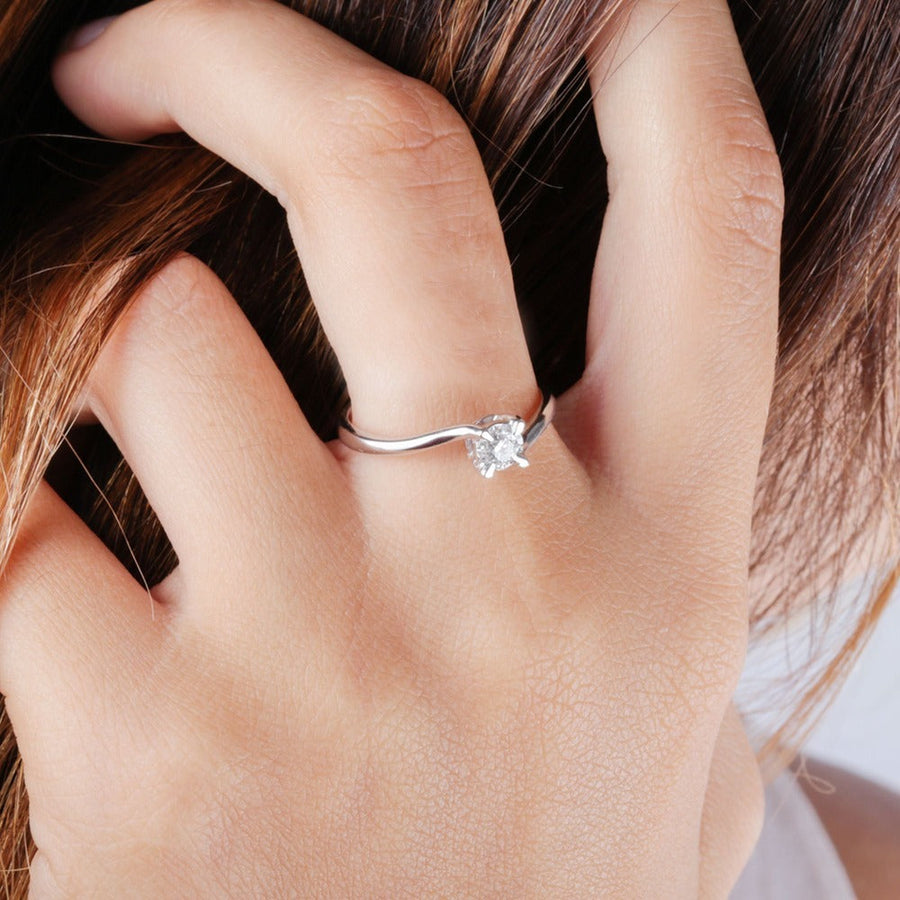 Woman Etoile Diamonds 18K Ring