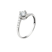 Woman Promessa Damore Diamonds 18K Ring