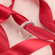 Woman Infinity Diamonds 18K Ring