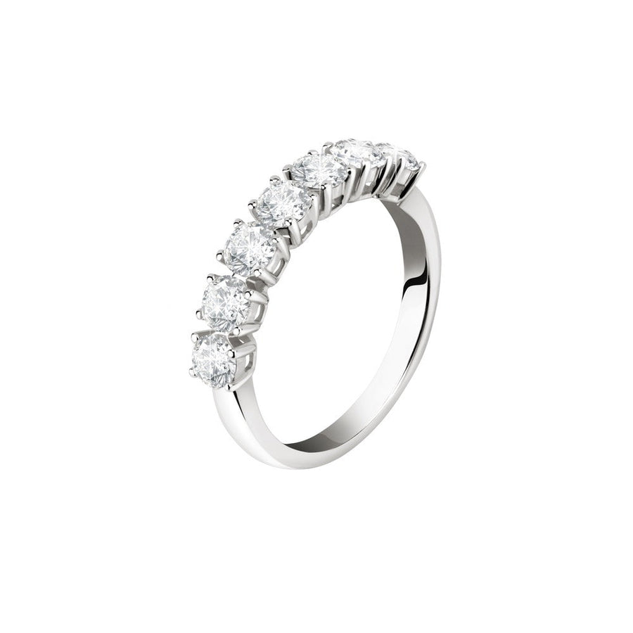 Woman Infinity Diamonds 18K Ring
