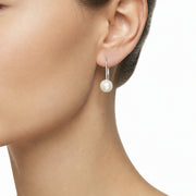 Woman B-Classic Gold Pearls 18K Earrings