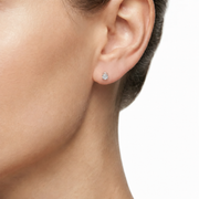 Woman Love Diamond Diamonds 18K Earrings