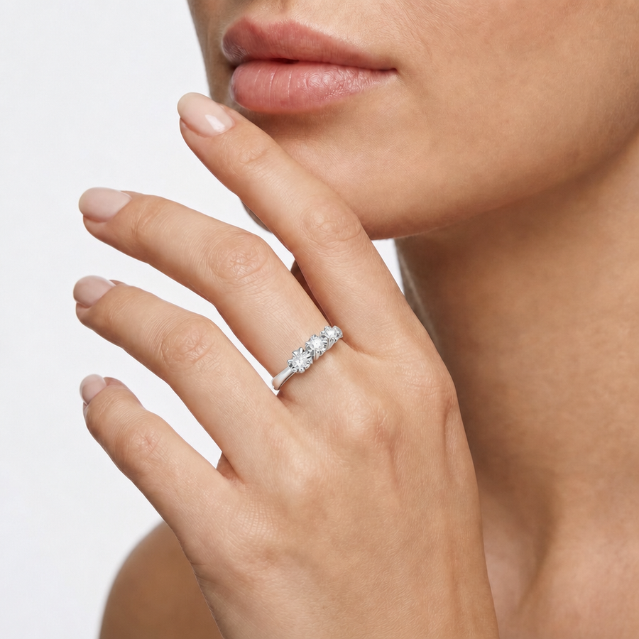 18K White Gold Love Diamond Ring – Diamond – view 2