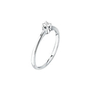 Woman Promessa Damore Diamonds 9K Ring
