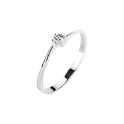 Woman Promessa Damore Diamonds 9K Ring