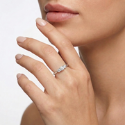 Woman D-Special Diamonds 18K Ring