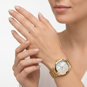 D'Amante Faceted Women's Watch – White Guilloche' Dial, 37 mm – view 2