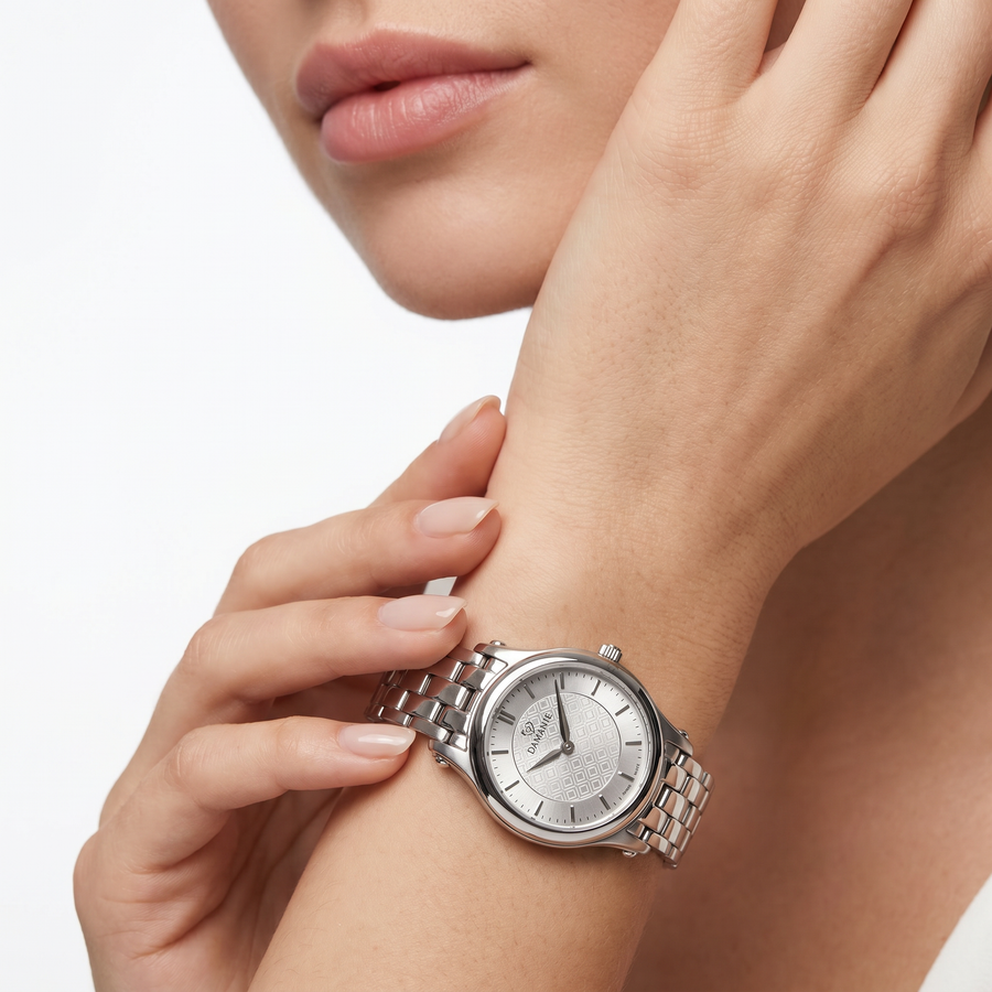 D'Amante Audacious Women's Watch – White Dial, 28×34 mm – view 2