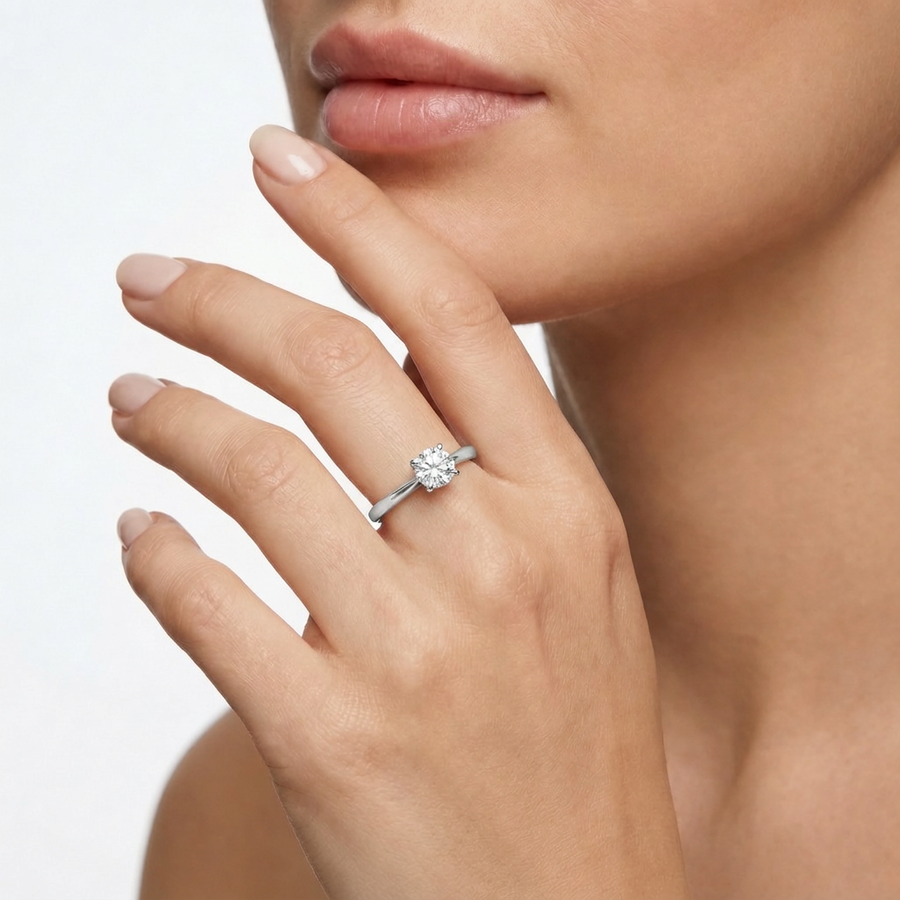 Woman Atelier Diamonds Lab-Grown 18K Ring