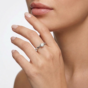 18K White Gold Etoile Ring – Diamond